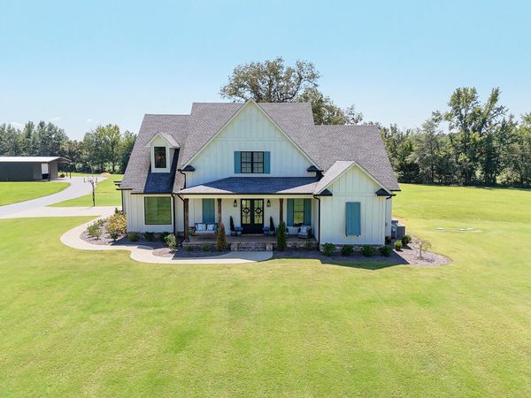1271 Mississippi 30 West, Myrtle, MS 38650