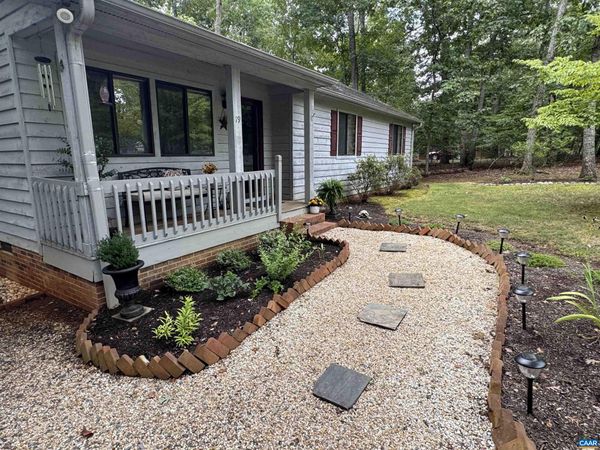 19 BEARWOOD DR N, Palmyra, VA 22963