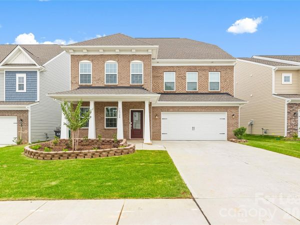 14920 Nichols Hall Drive , Charlotte, NC 28273