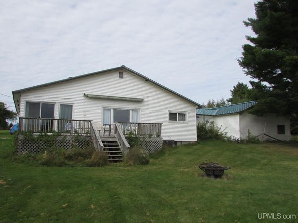 112 Pine Street, Baraga, MI 49908