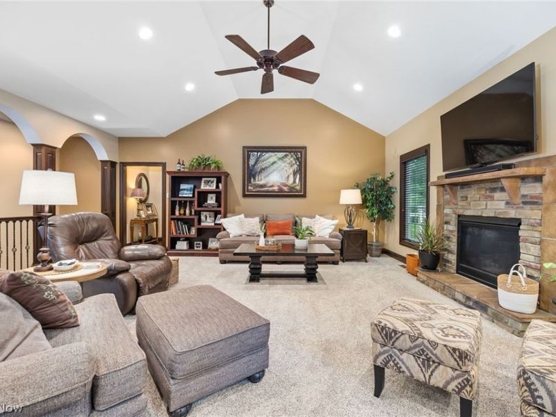 14512 Orrville Street NW, North Lawrence, OH 44666 Photo 24