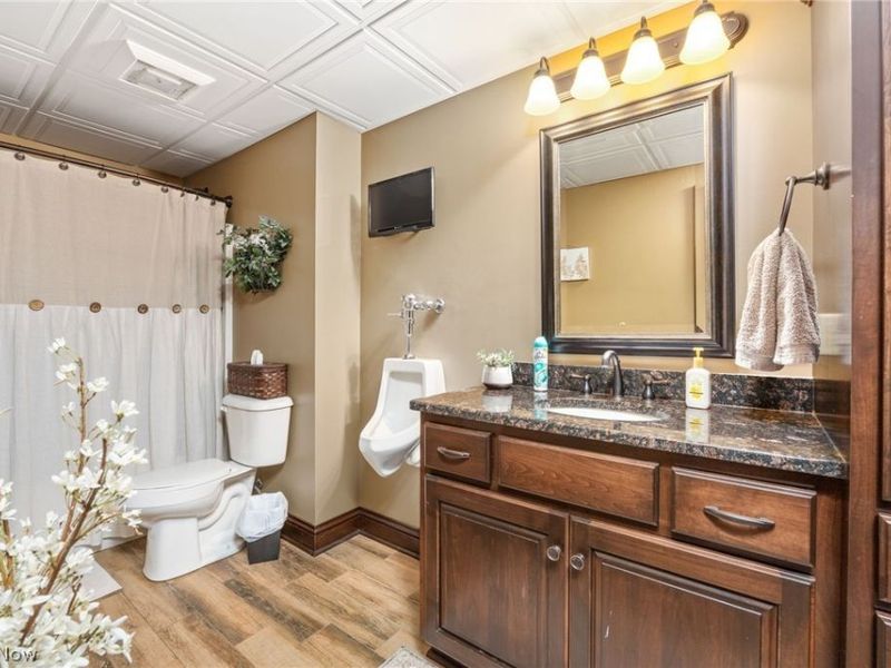 14512 Orrville Street NW, North Lawrence, OH 44666 Photo 48