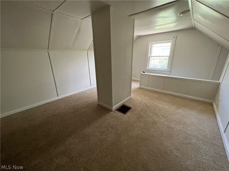 3227 W 114th Street, Cleveland, OH 44111 Photo 24