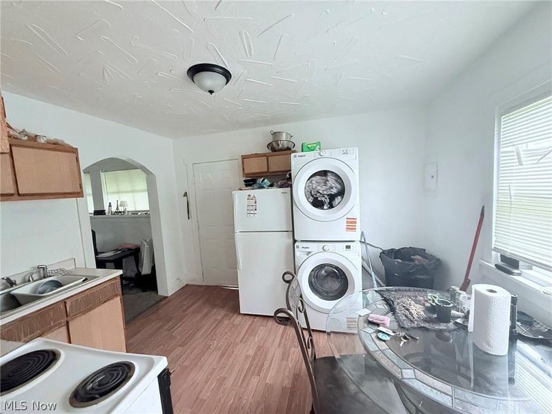 493 Washington Avenue, Barberton, OH 44203 Photo 6