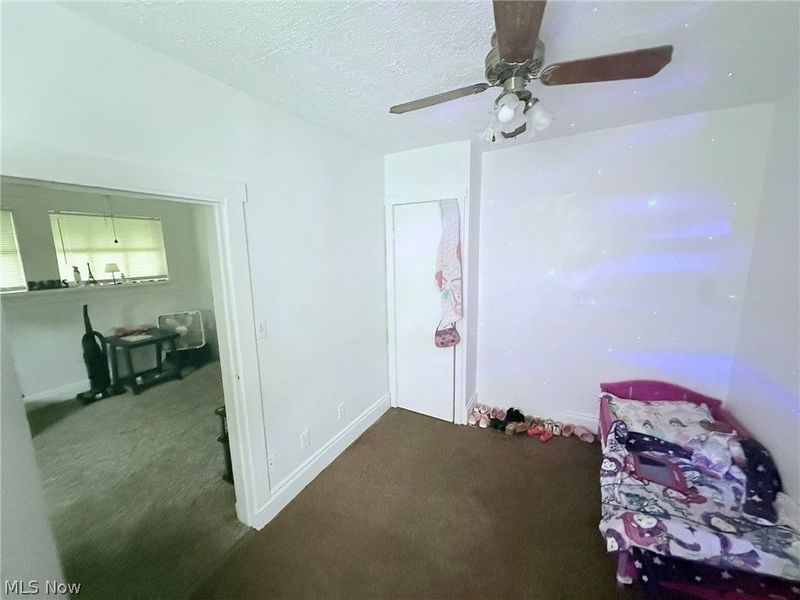 493 Washington Avenue, Barberton, OH 44203 Photo 9