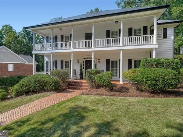 330 S Satinwood Place, Roswell, GA 30076