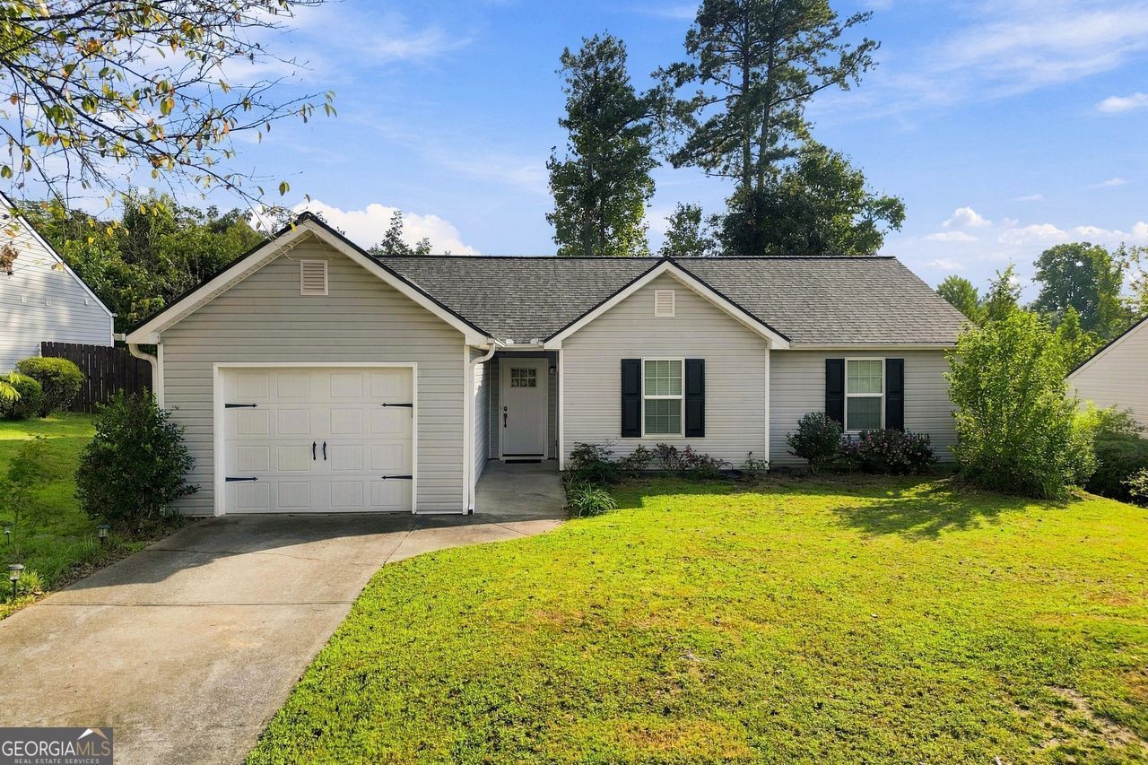 1215 Hillcrest Glenn Circle, Sugar Hill, GA 30518 Main Photo