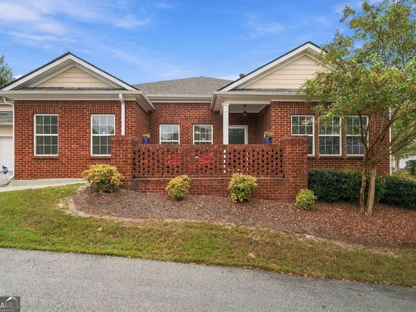 341 Villa Park Circle, Stone Mountain, GA 30087