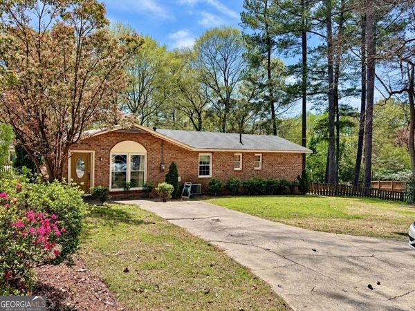 1945 Harts Mill Road NE, Atlanta, GA 30341