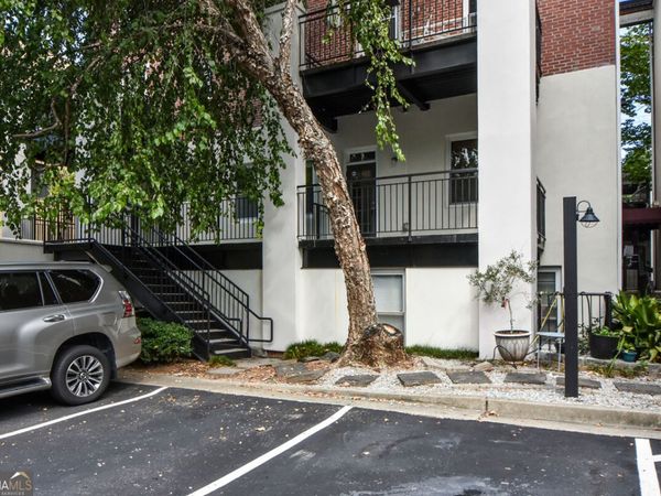 985 Ponce De Leon Avenue NE, Unit 202, Atlanta, GA 30306