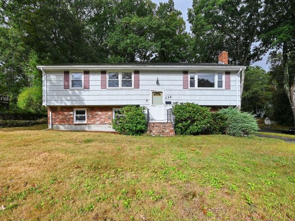 132 Forest St, Weymouth, MA 02190