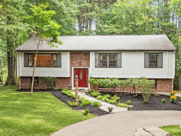 103 Hayward Rd, Acton, MA 01720