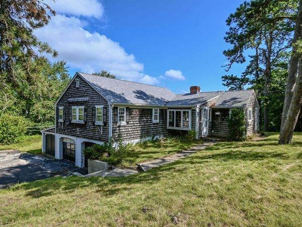 44 Mayflower Ter, Yarmouth, MA 02664