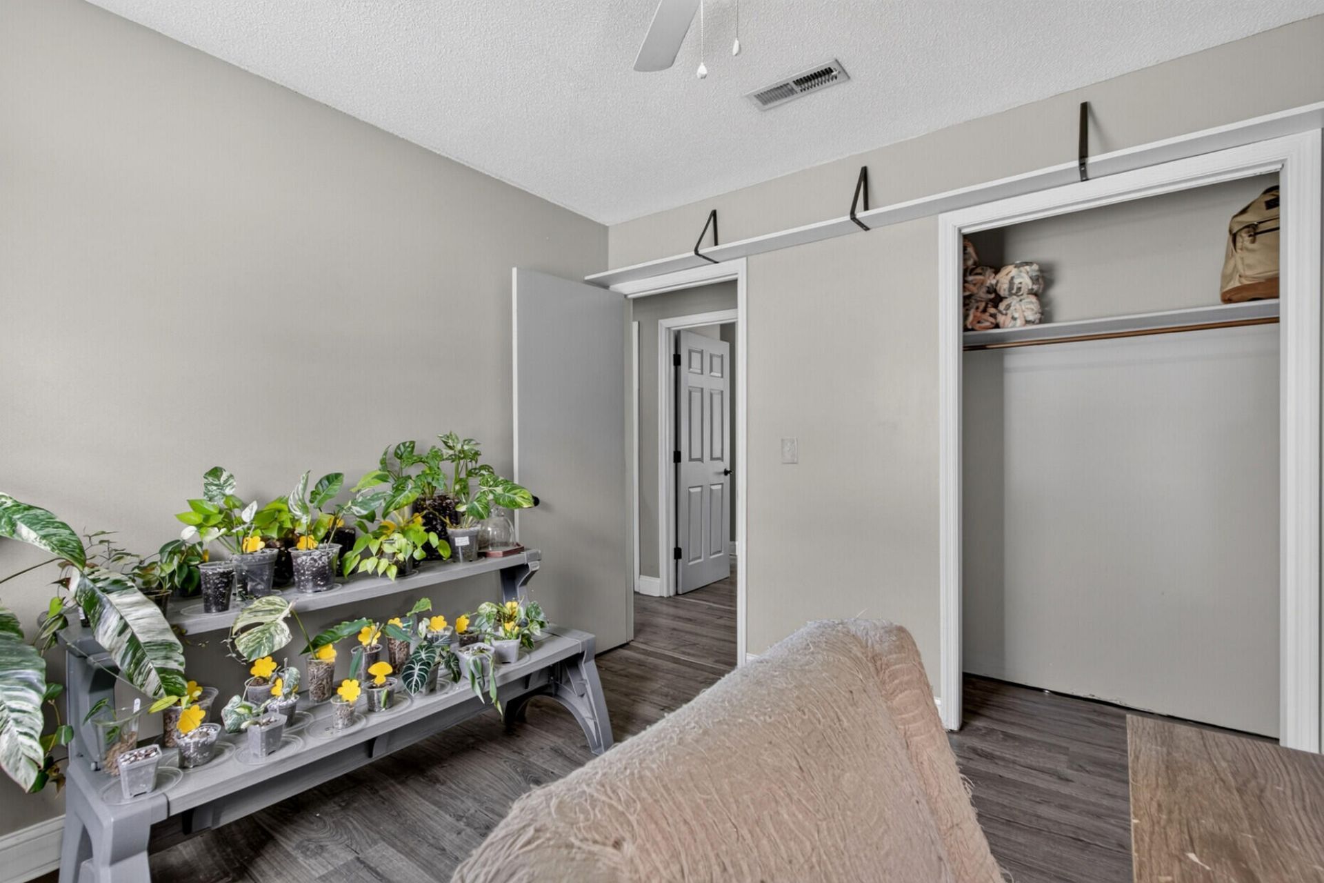 105 Ewell Court Photo 35