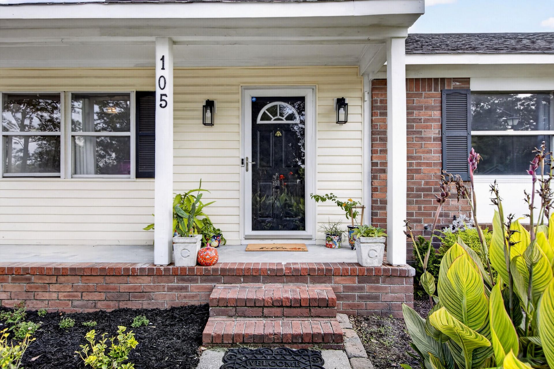 105 Ewell Court Photo 7