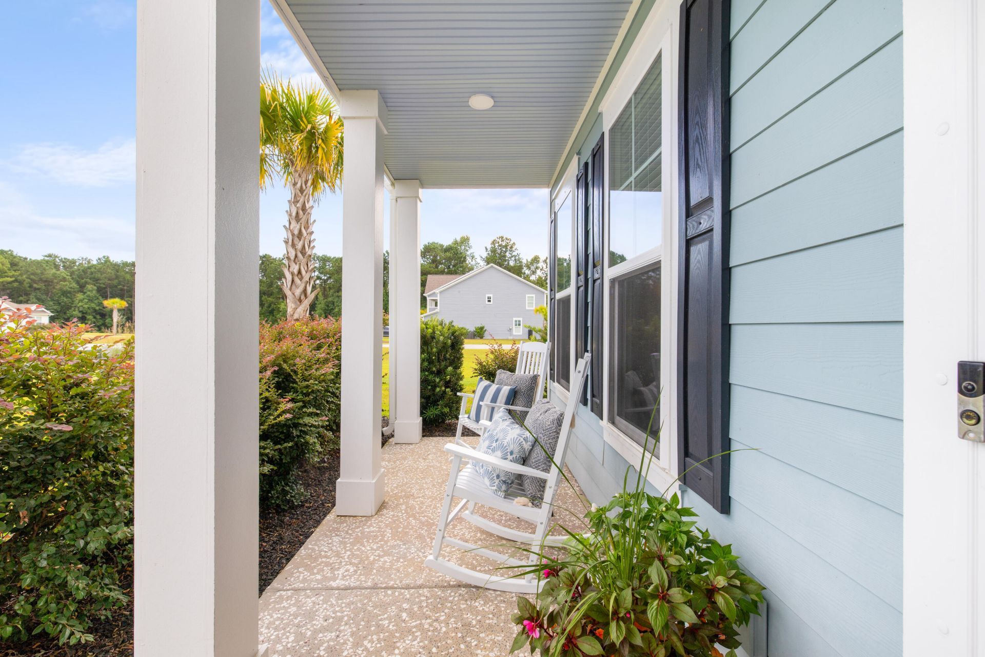 571 Pontoon Road Photo 6