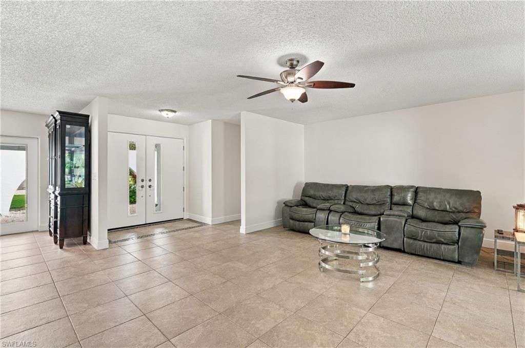 1439 Claret Ct, Fort Myers, FL 33919 Photo