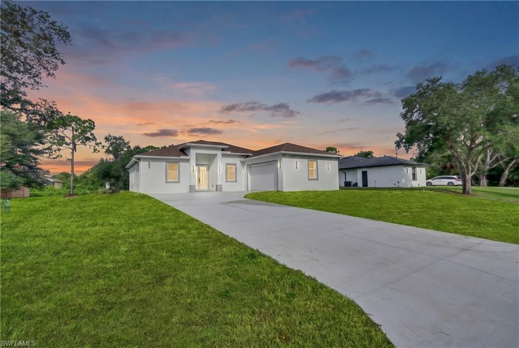 505 Prospect Ave , Lehigh Acres, FL 33972 Photo