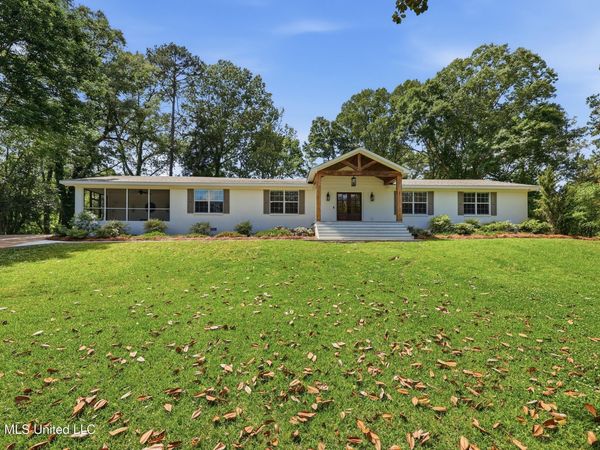 573 Clinton Tinnin Road, Clinton, MS 39056