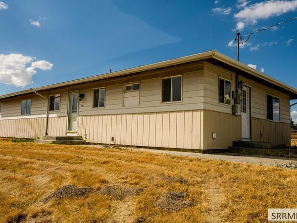 576 W Hwy 39, BLACKFOOT, ID 83221