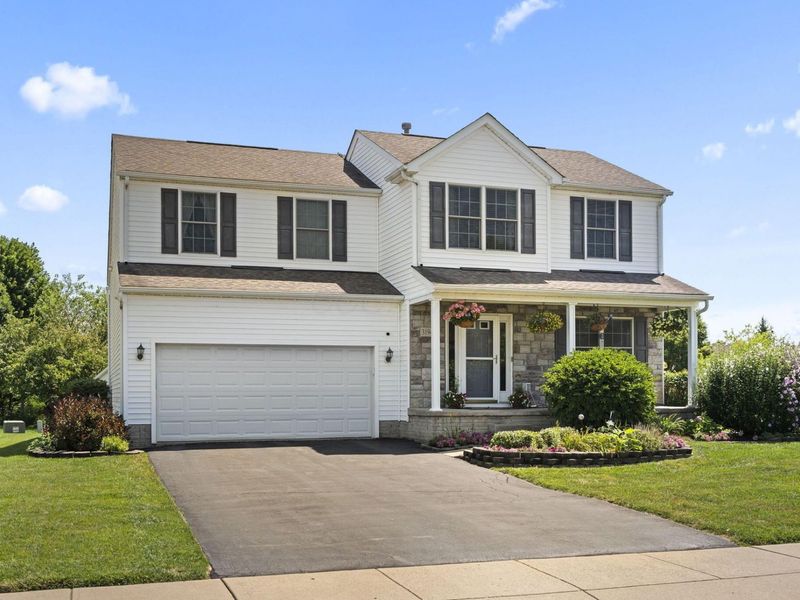 3194 Sitka Spruce Drive , Grove City, OH 43123 Photo 1
