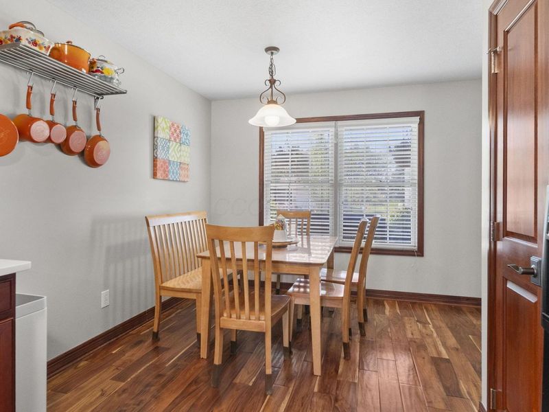3194 Sitka Spruce Drive , Grove City, OH 43123 Photo 6