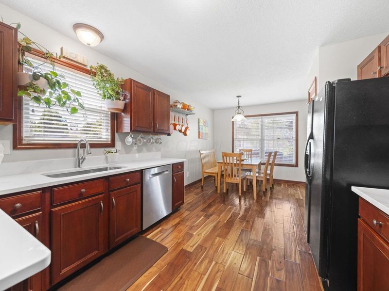 3194 Sitka Spruce Drive , Grove City, OH 43123 Photo 7