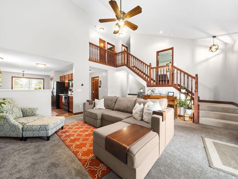 3194 Sitka Spruce Drive , Grove City, OH 43123 Photo 9