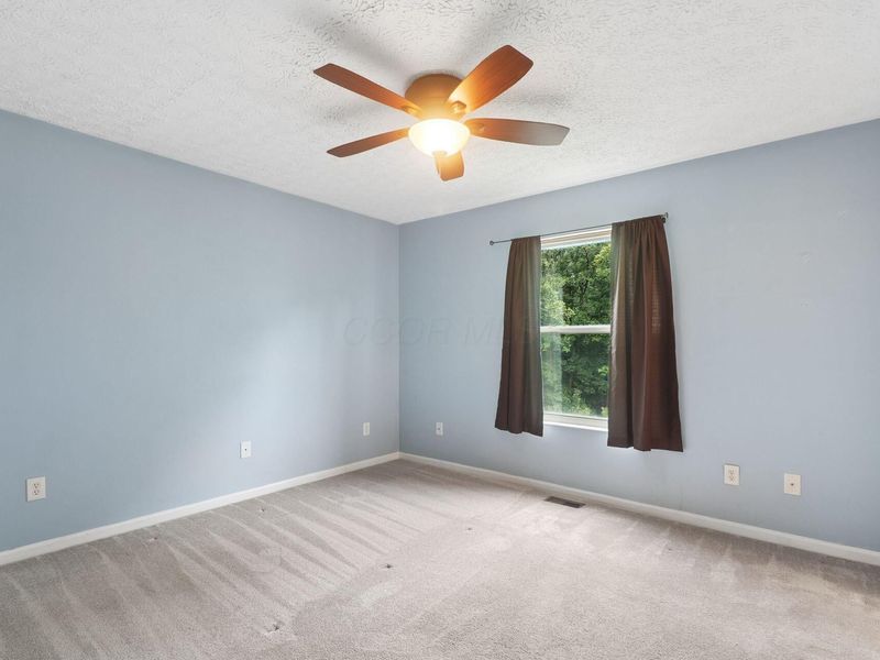 5986 Wexford Park Drive, Columbus, OH 43228 Photo 23