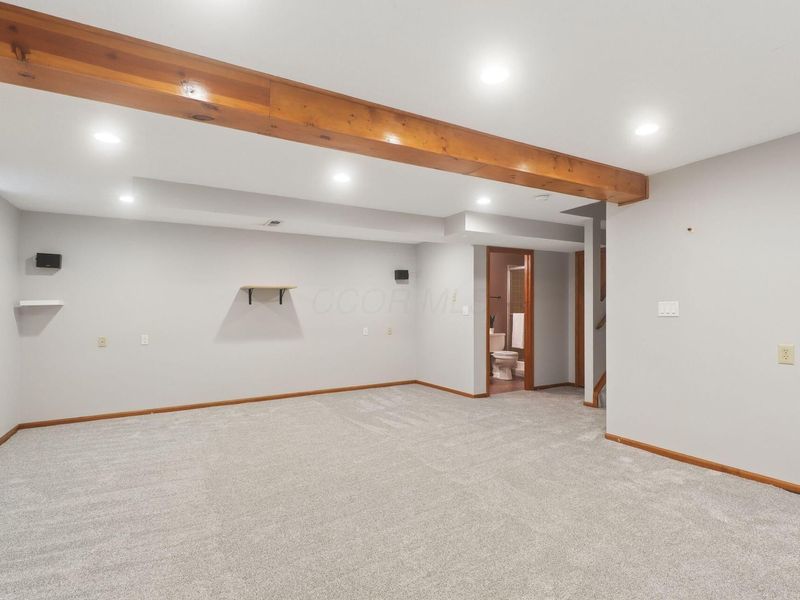 5986 Wexford Park Drive, Columbus, OH 43228 Photo 36