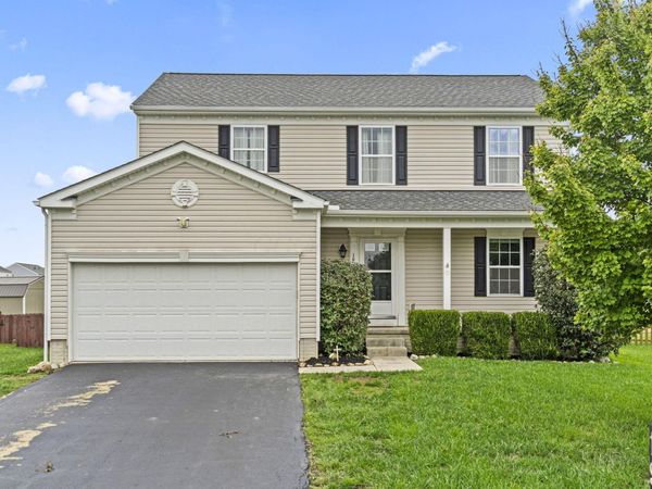 19 Hawthorne Drive , Ashville, OH 43103