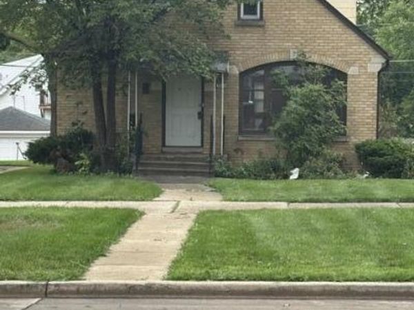 3860 N 51st BOULEVARD, Milwaukee, WI 53216