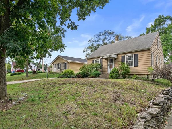 501 N 113th STREET, Milwaukee, WI 53226