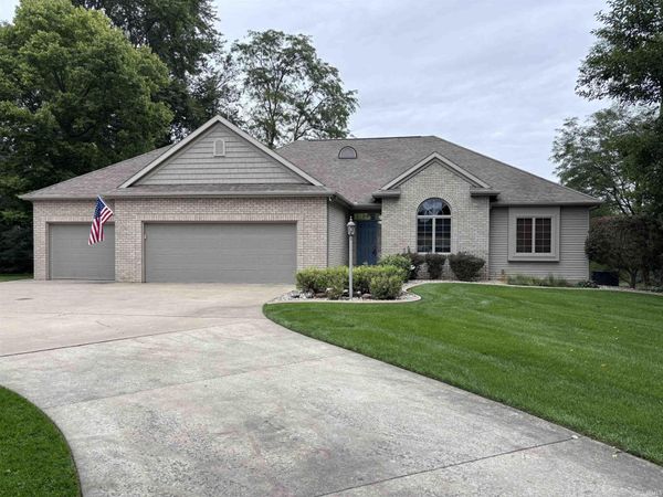 54342 County Road 8, Middlebury, IN 46540