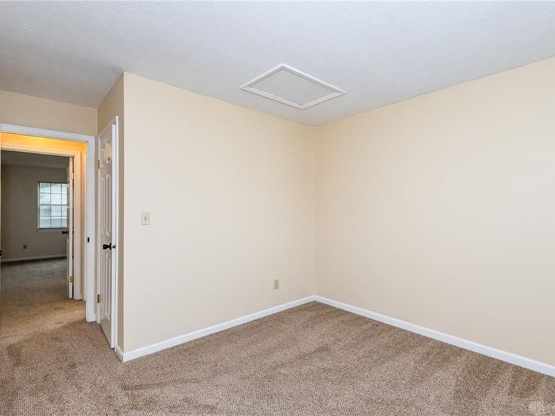 8495 Woodgrove Drive, Washington Township, OH 45458 Photo 32