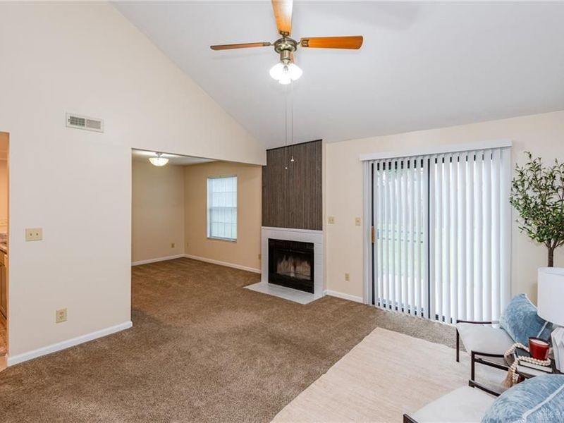 8495 Woodgrove Drive, Washington Township, OH 45458 Photo 6