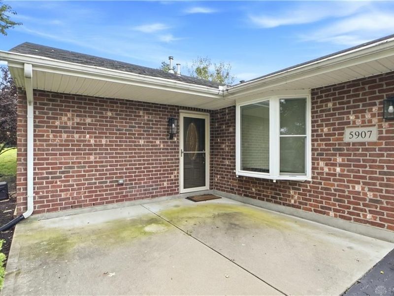 5907 Verdi Drive, Dayton, OH 45449 Photo 4