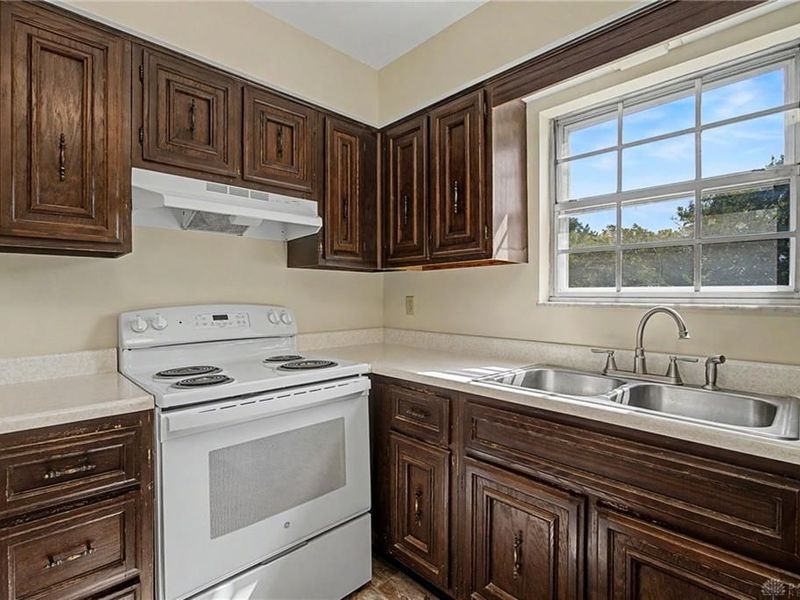 5706 Red Lion 5 Points Road, Clearcreek Township, OH 45066 Photo 13