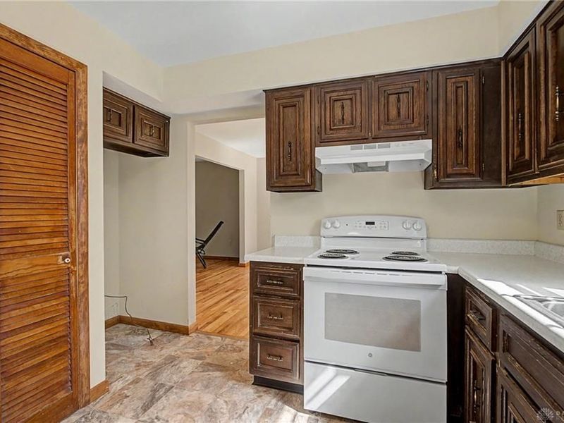 5706 Red Lion 5 Points Road, Clearcreek Township, OH 45066 Photo 15