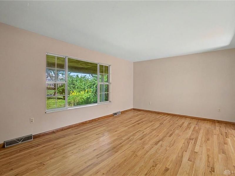 5706 Red Lion 5 Points Road, Clearcreek Township, OH 45066 Photo 7