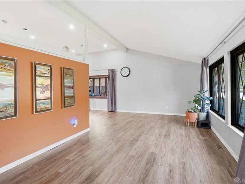 2276 E Rahn Road, Kettering, OH 45440 Photo 8