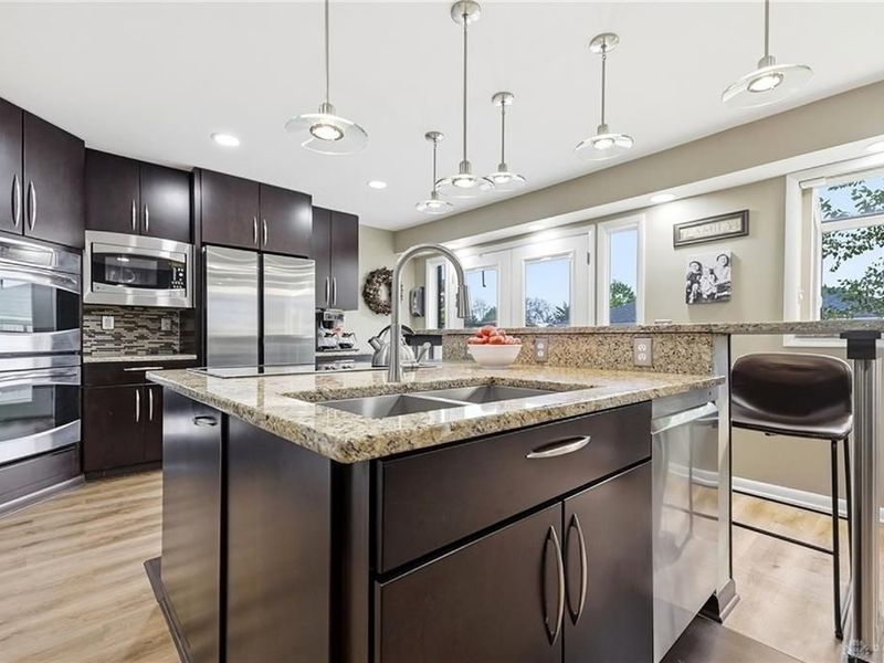 2379 Meadow Green Drive, Beavercreek, OH 45431 Photo 10