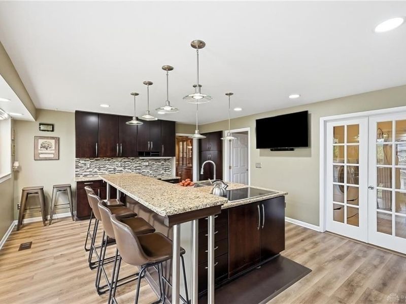 2379 Meadow Green Drive, Beavercreek, OH 45431 Photo 11