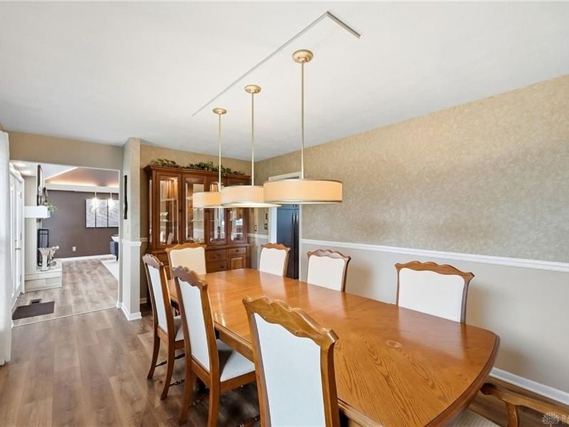 2379 Meadow Green Drive, Beavercreek, OH 45431 Photo 14