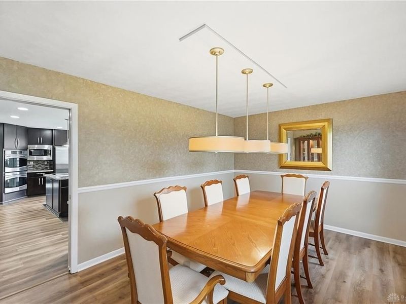 2379 Meadow Green Drive, Beavercreek, OH 45431 Photo 15