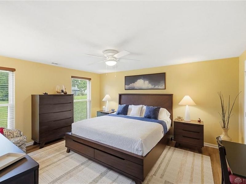 2379 Meadow Green Drive, Beavercreek, OH 45431 Photo 32