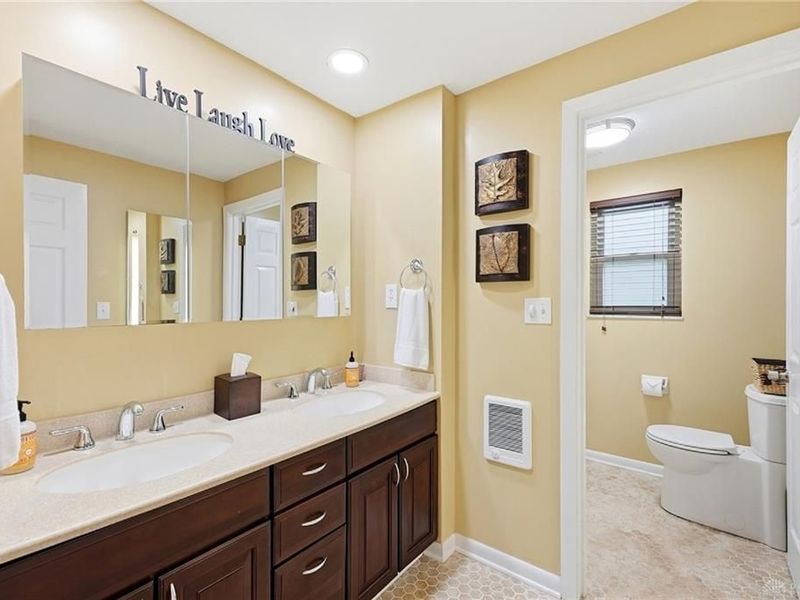 2379 Meadow Green Drive, Beavercreek, OH 45431 Photo 39