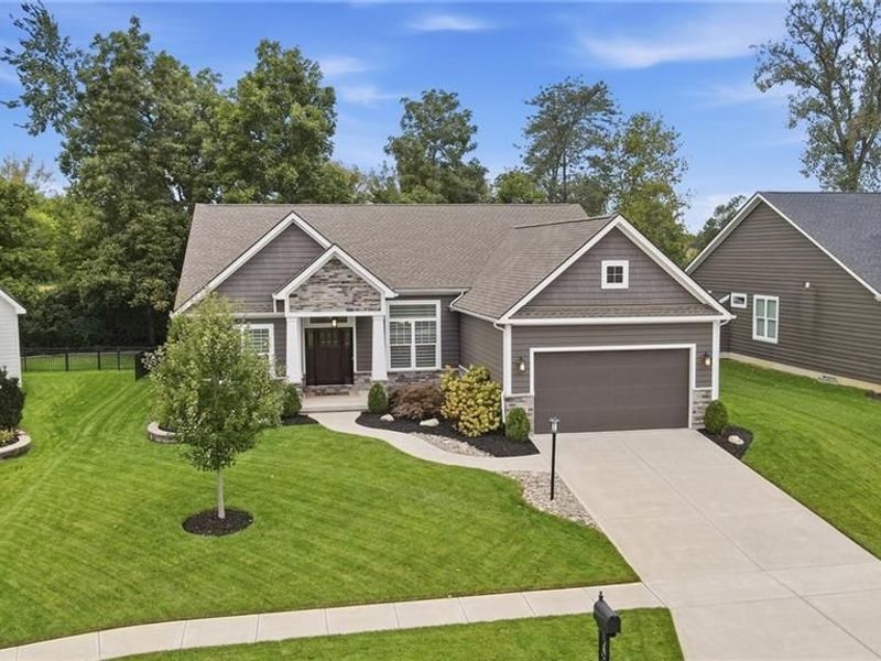 9517 Monaco Circle, Centerville, OH 45458 Photo 2