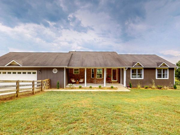 117 County Road 25 , Riceville, TN 37370