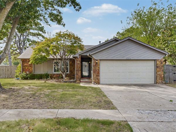 1301 W Orlando Place, Broken Arrow, OK 74011